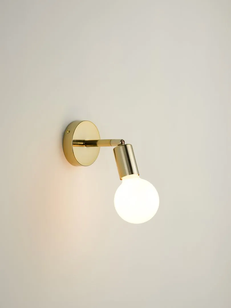 Lever - 1 light brass wall light