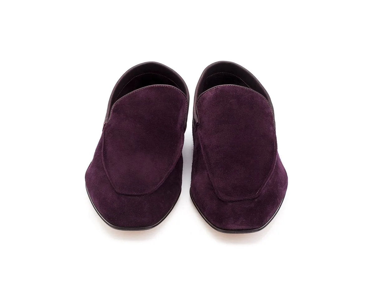 Lounge Aubergine Suede