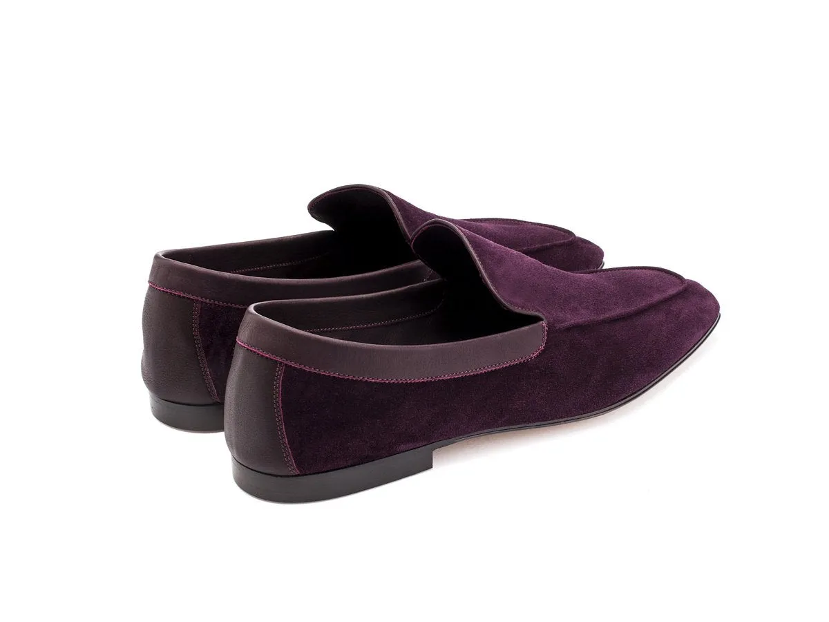 Lounge Aubergine Suede