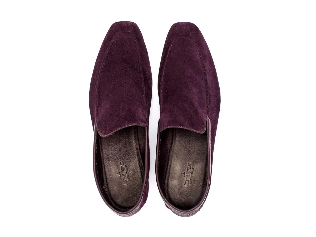 Lounge Aubergine Suede