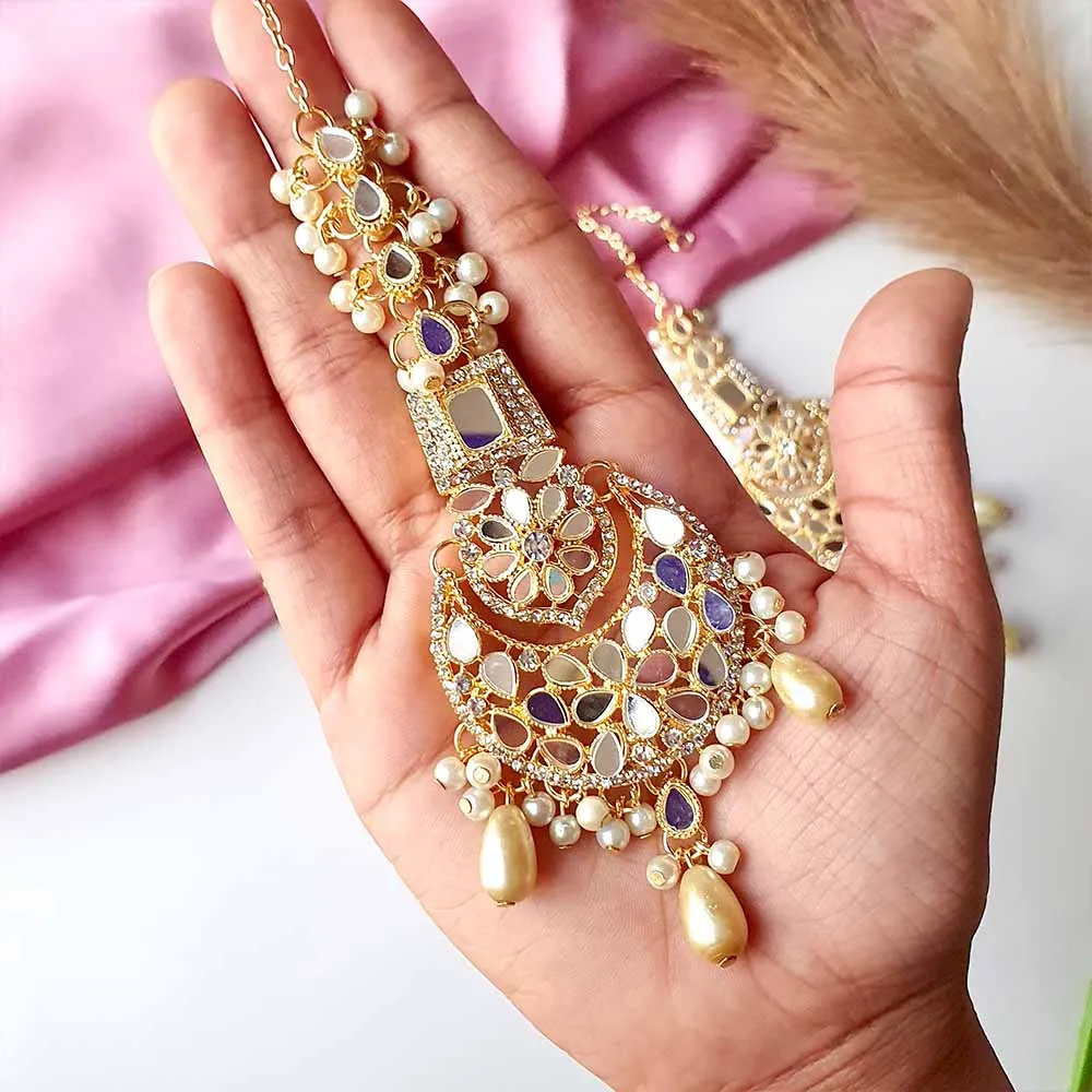 Muneera Earrings and Teeka Set (Golden)