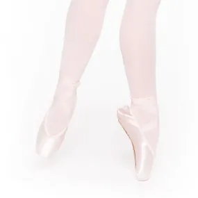 Russian Pointe Akoya Pointe Shoes